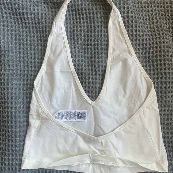 Halter crop top - Picture 2 of 3